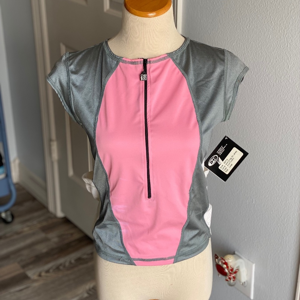 Desoto Short Sleeve Tri Top